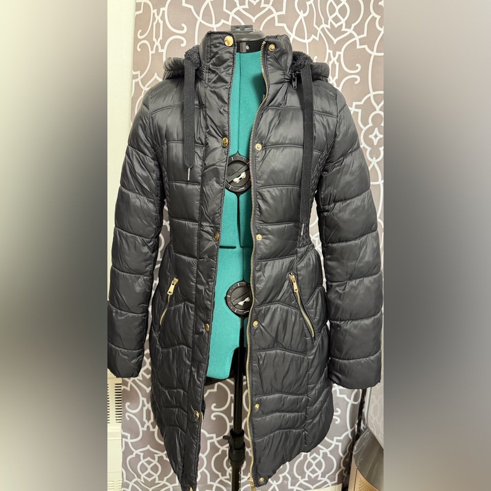 Stylish Black Quilted Puffer Jacket